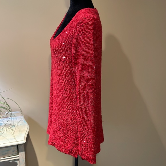Red knit sweater w/metallic threads and sequin embellishments (L). - Picture 2 of 5
